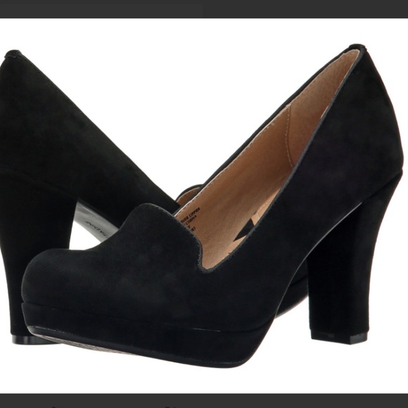 Adrienne Vittadini Maly Suede Pumps In 